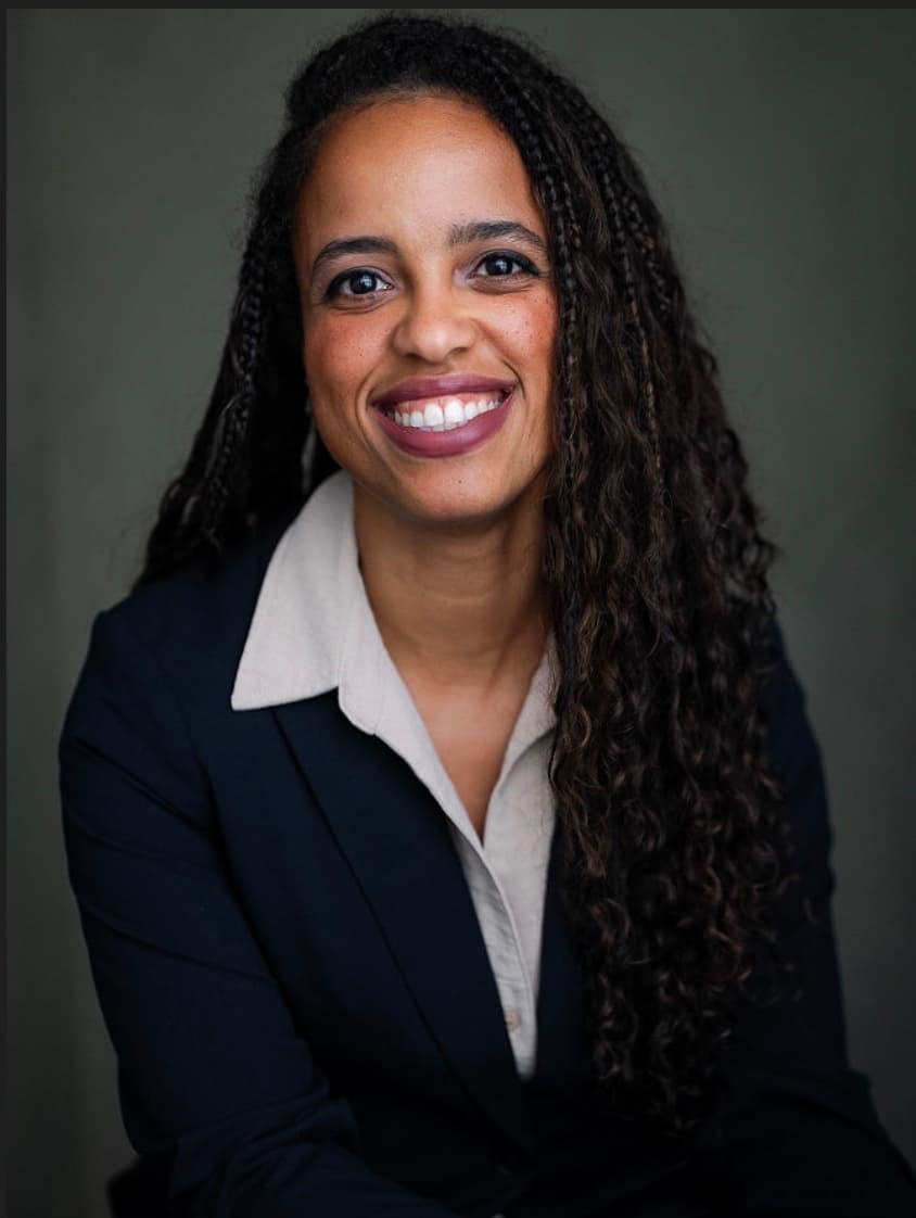 Stephanie Rocío Brandon, learning specialist.